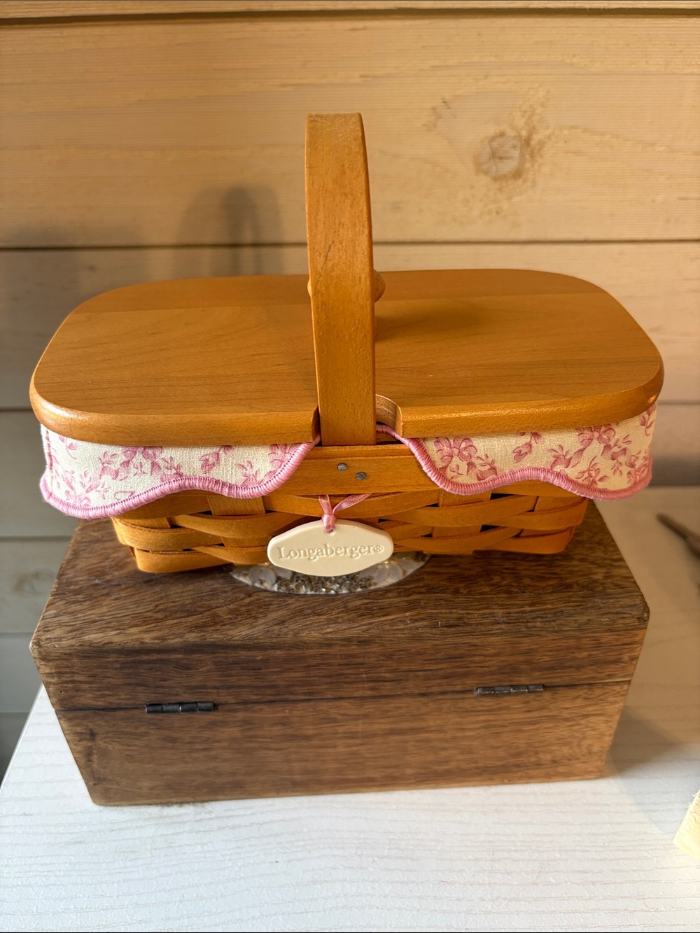Longaberger (retired 2000) Woven Basket with Pink Floral